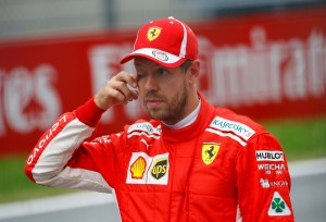 Vettel es penalizado con tres puestos en parrilla por perjudicar a Sainz