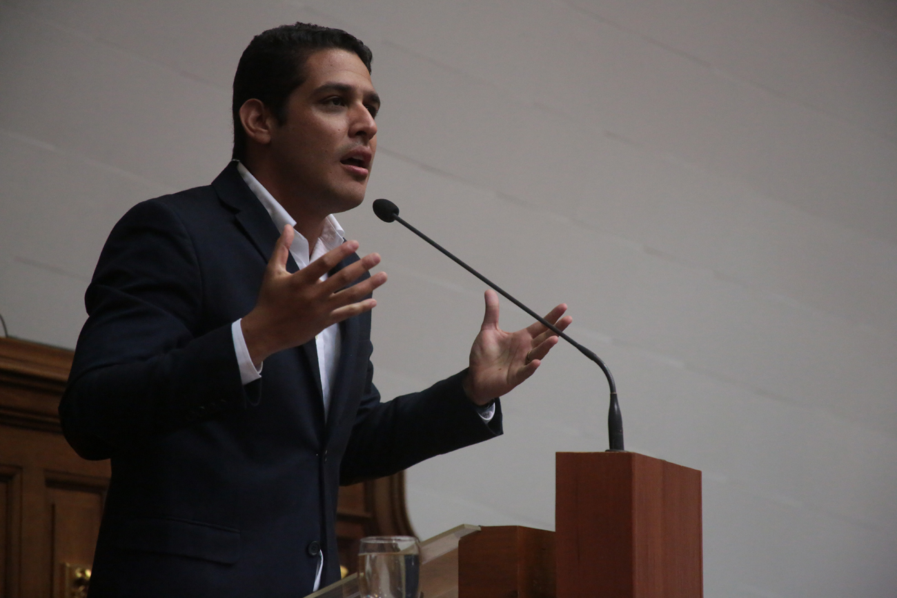 José Manuel Olivares alertó que la oferta hospitalaria en Caracas colapsó (Video)