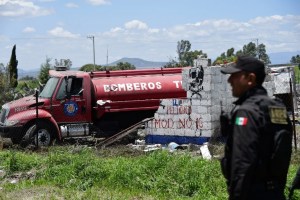 Explosión por juegos pirotécnicos en el centro de México deja 19 muertos (Fotos y video)