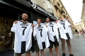 ¡Ronaldomanía! Descubre cuánto dinero recaudó la Juventus en un día con la venta de camisetas de CR7