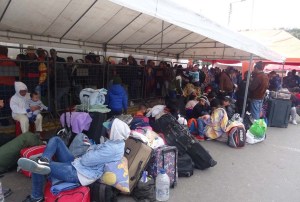 Emergencia migratoria: 4.200 venezolanos llegan al día a Ecuador