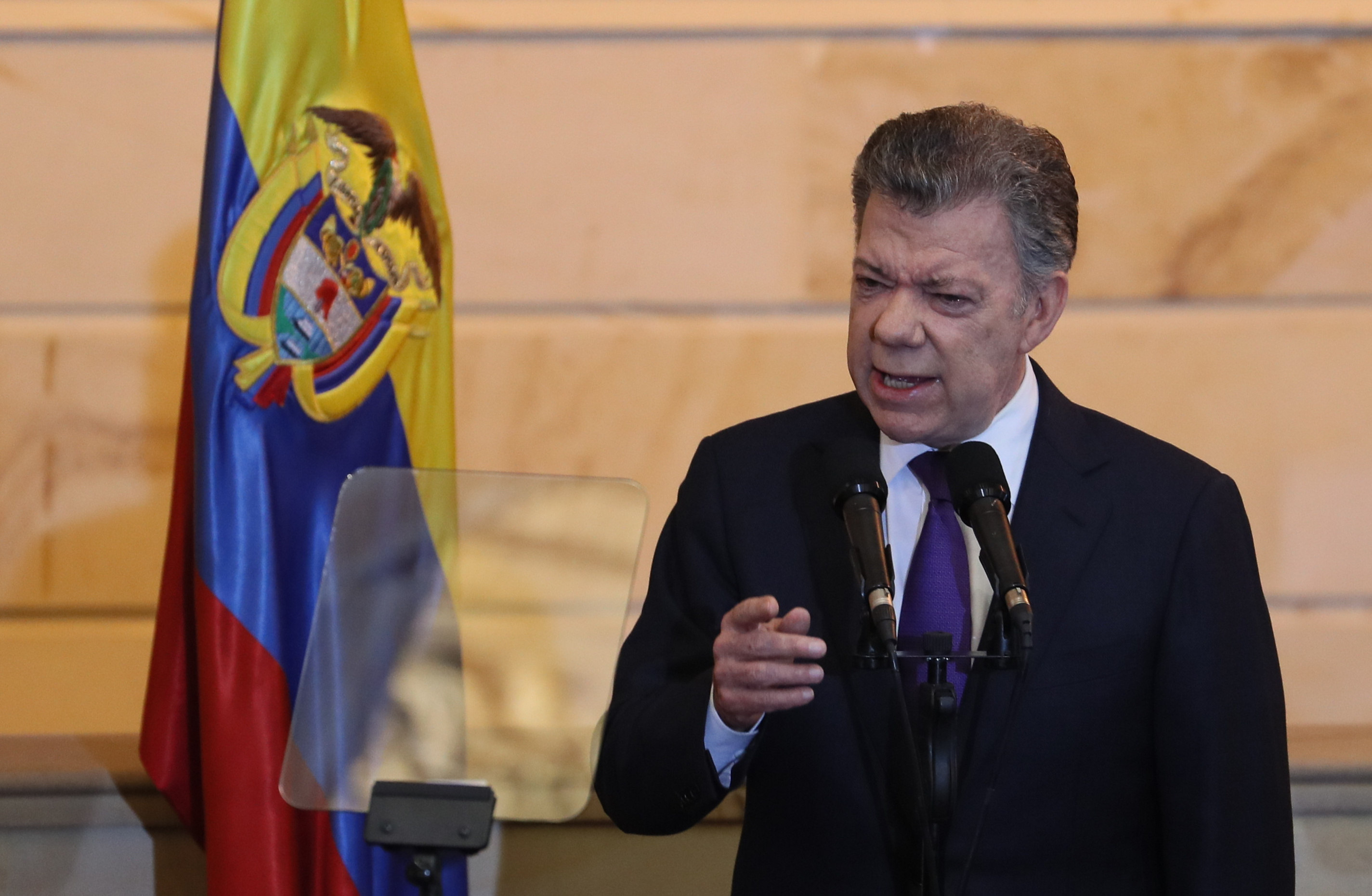 Santos rechaza la situación que viven Venezuela y Nicaragua