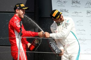 Vettel gana el GP de Gran Bretaña de F1 por delante de Hamilton