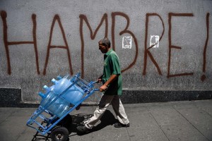 Encuesta LaPatilla: Siete de cada 10 venezolanos consideran que los bonos de Maduro “no alcanzan para nada”