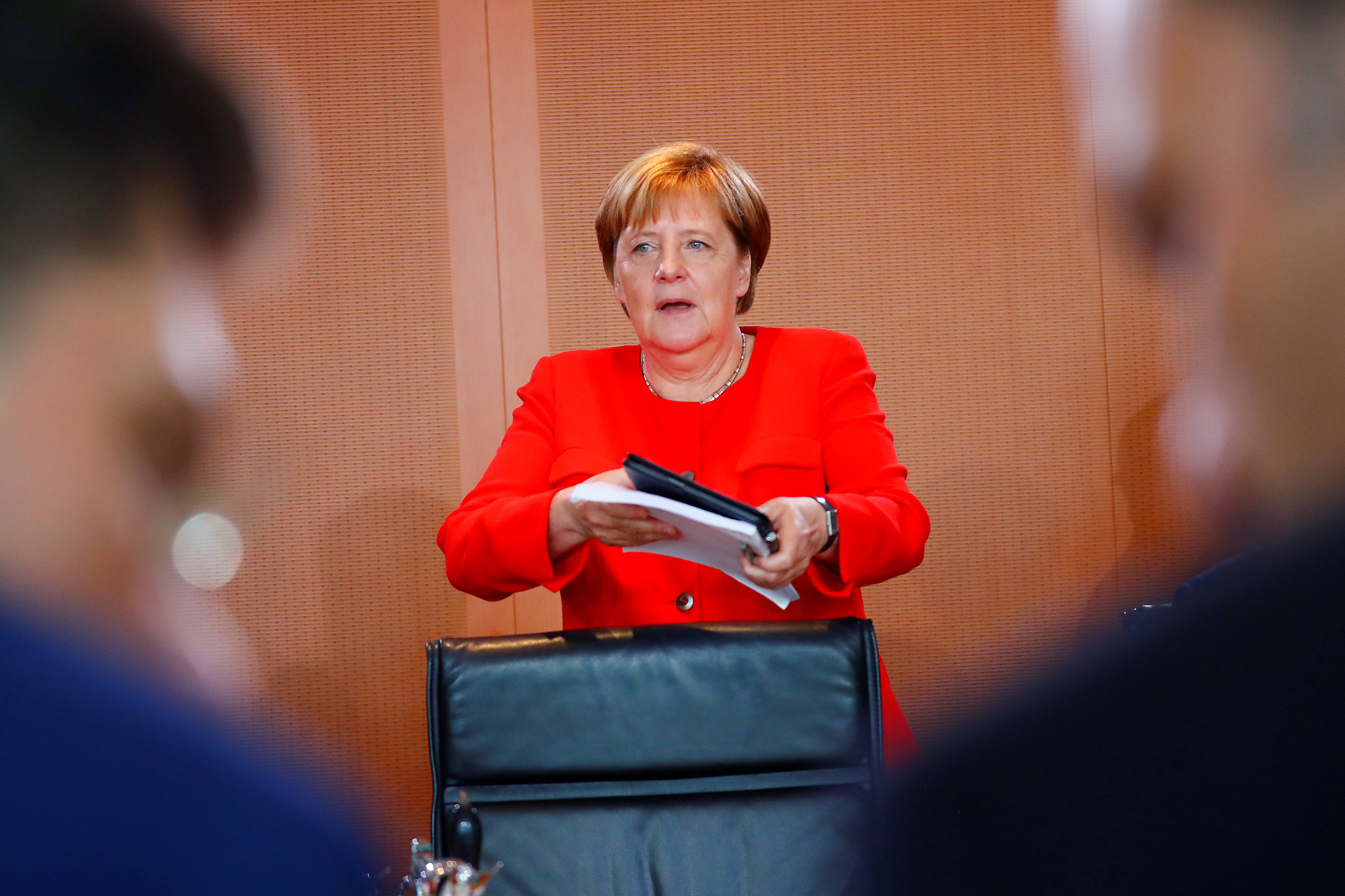 En VIDEO: Los temblores de Merkel, un asunto privado para la mayoría de alemanes