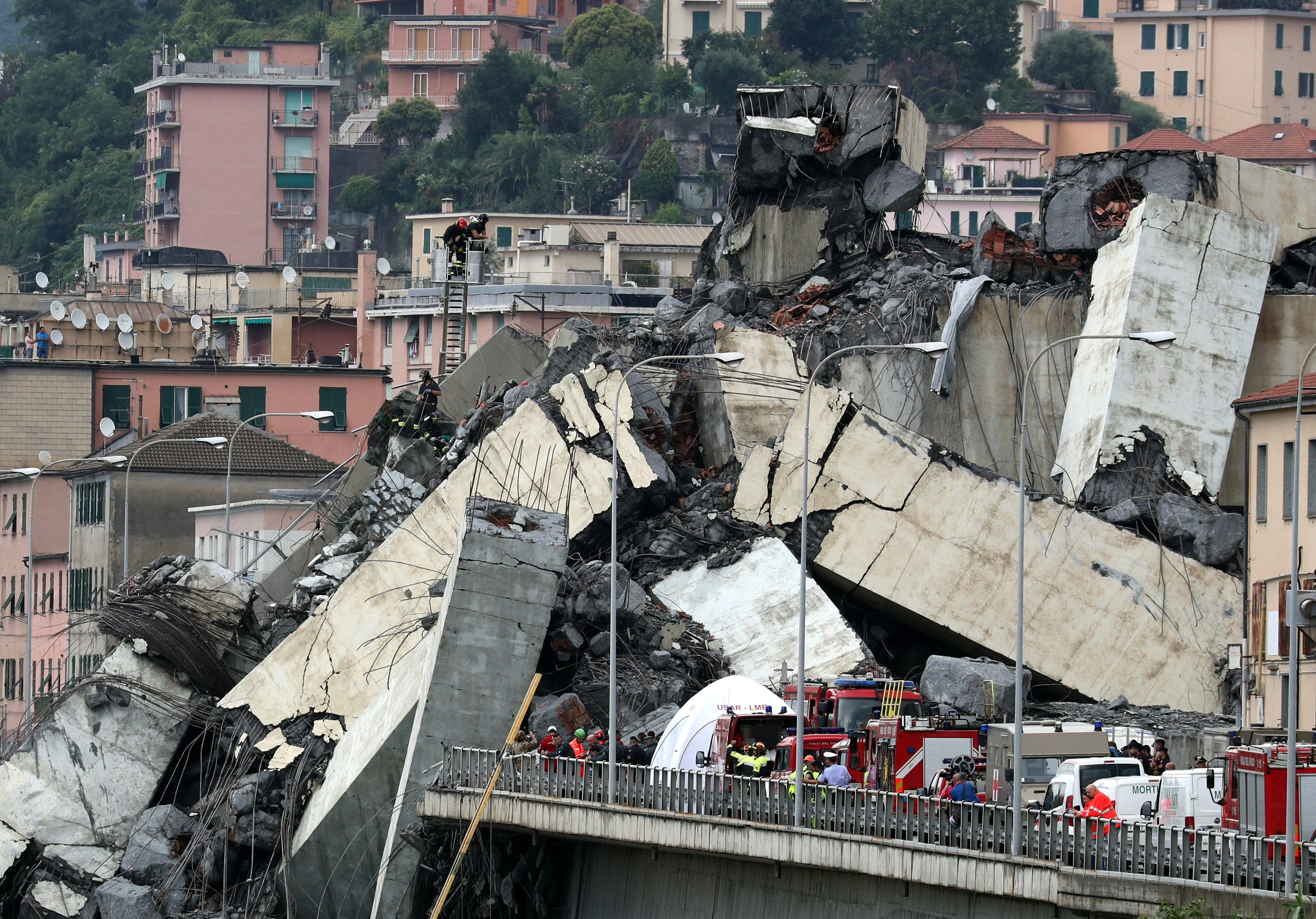 El puente Morandi que se derrumbó en Génova, “es un fracaso de la ingeniería “, dice experto