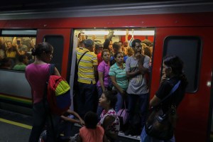 Se cumplen 38 años de la inauguración del Metro de Caracas… la joya del transporte arruinada por el chavismo