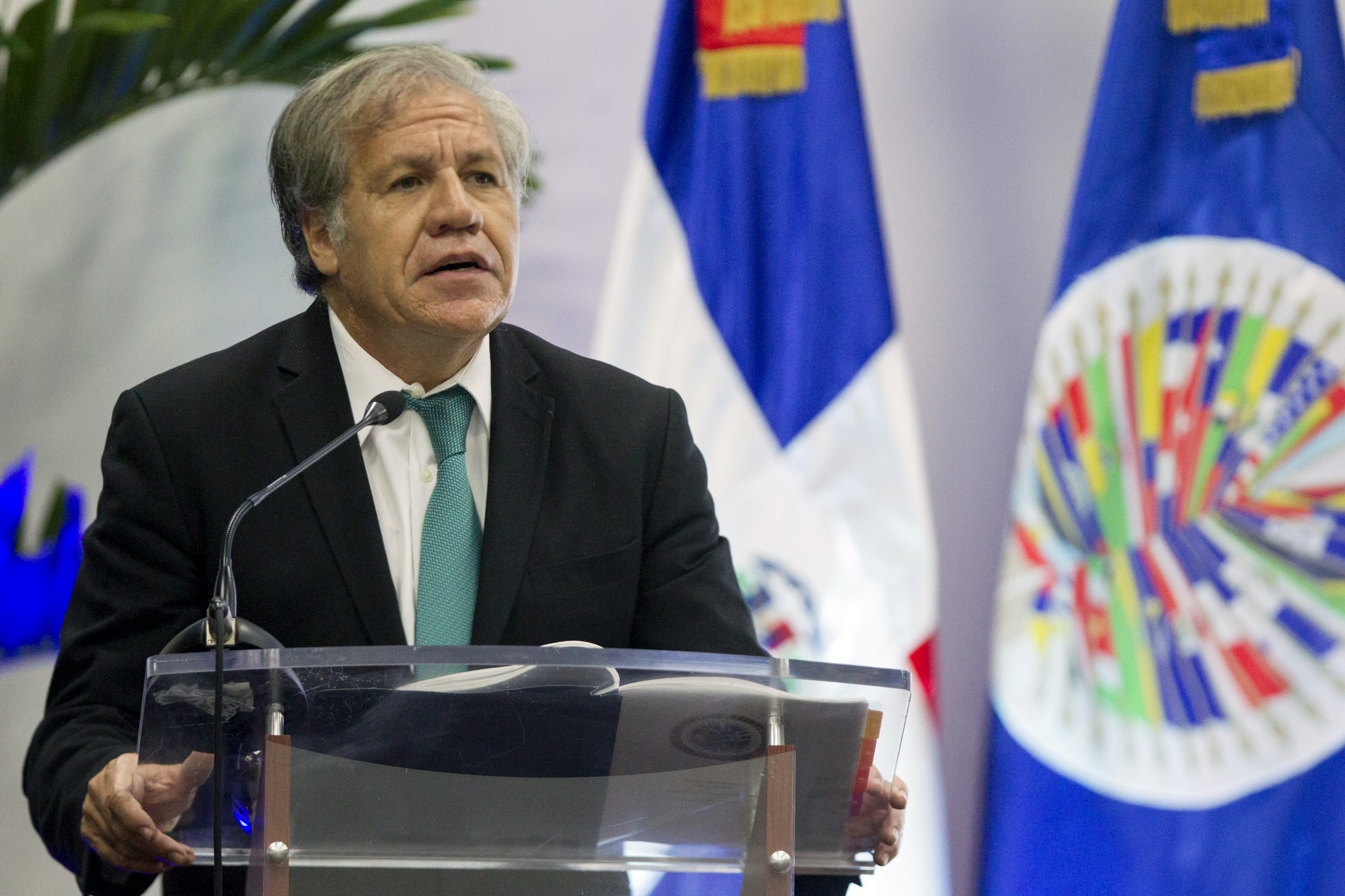 Almagro pide apoyo internacional para Guaidó como solución en Venezuela