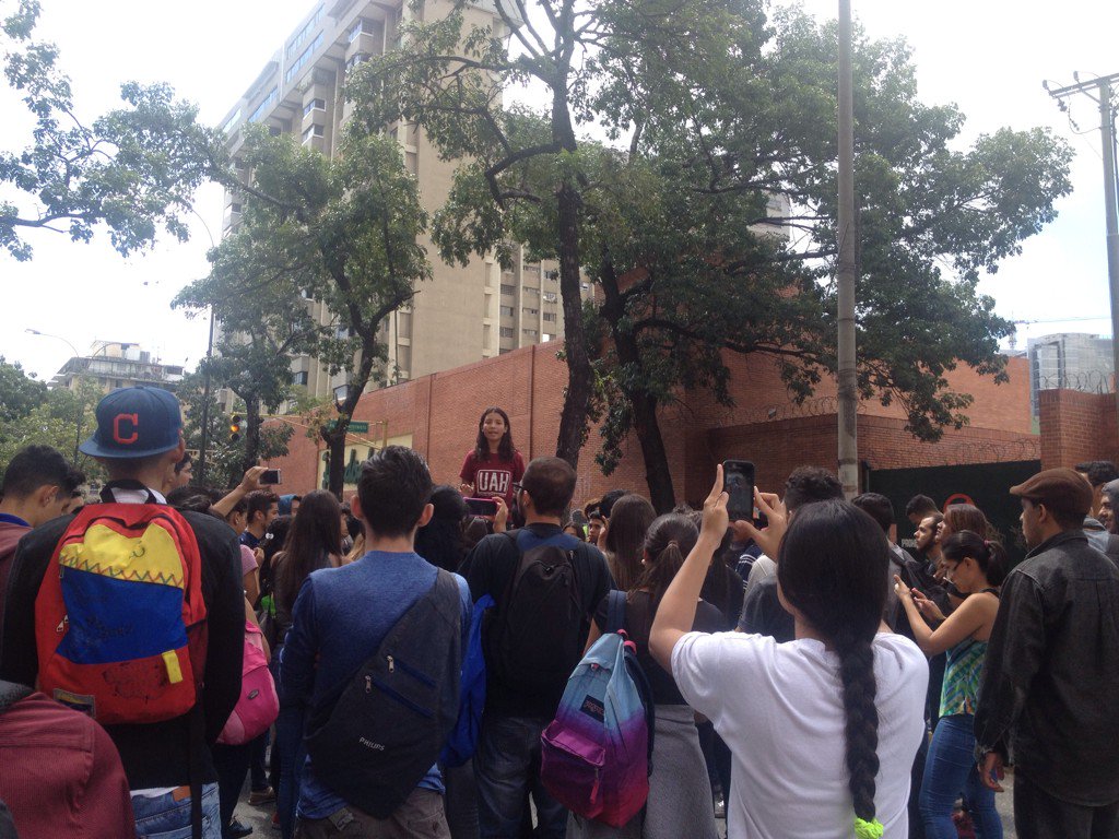 Estudiantes de universidades privadas protestan por aumento de matrículas #14Sep