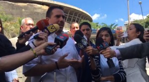 Stalin González: “Exigimos se levante el aislamiento al que está sometido el diputado Requesens”