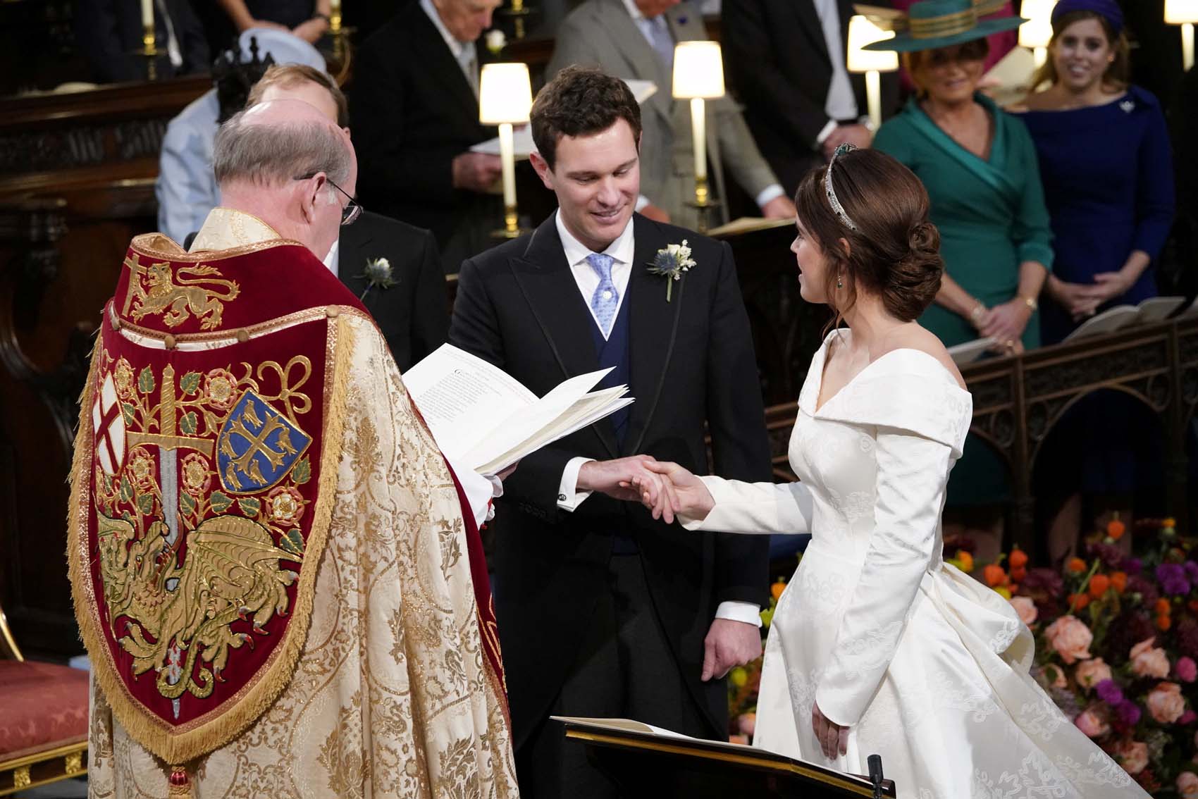 La princesa Eugenia y Jack Brooksbank se casaron en el castillo de Windsor (fotos)
