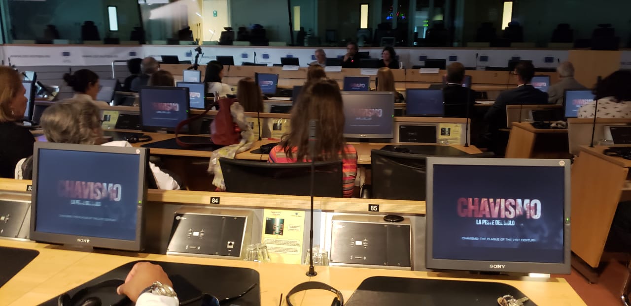 El documental Chavismo la peste del siglo XXI llegó a Bruselas a sensibilizar a los miembros del parlamento europeo