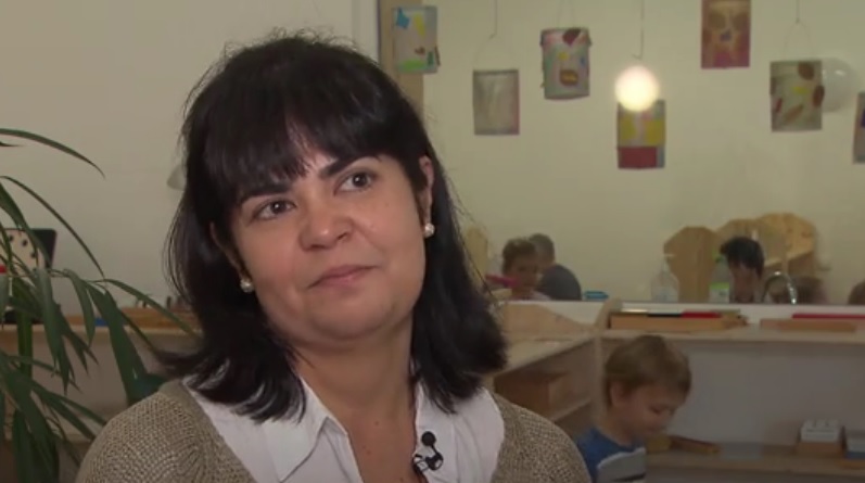 La falta de educadores en Alemania, los obligó a contratar a esta venezolana que sólo habla español