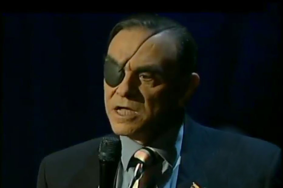 Walter Martínez cantando tango, disponga usted de las lágrimas señor director (Video)