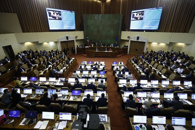 Cámara de diputados de Chile aprueba proyecto de Ley de Migraciones