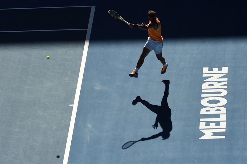 Nadal derrota a Berdych y pasa a cuartos del Abierto de Australia