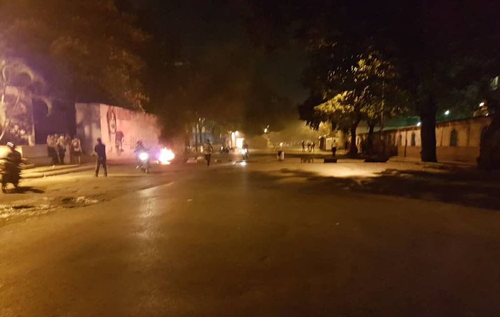 Reportan fuertes enfrentamientos en Palo Verde, Caracas #23Ene