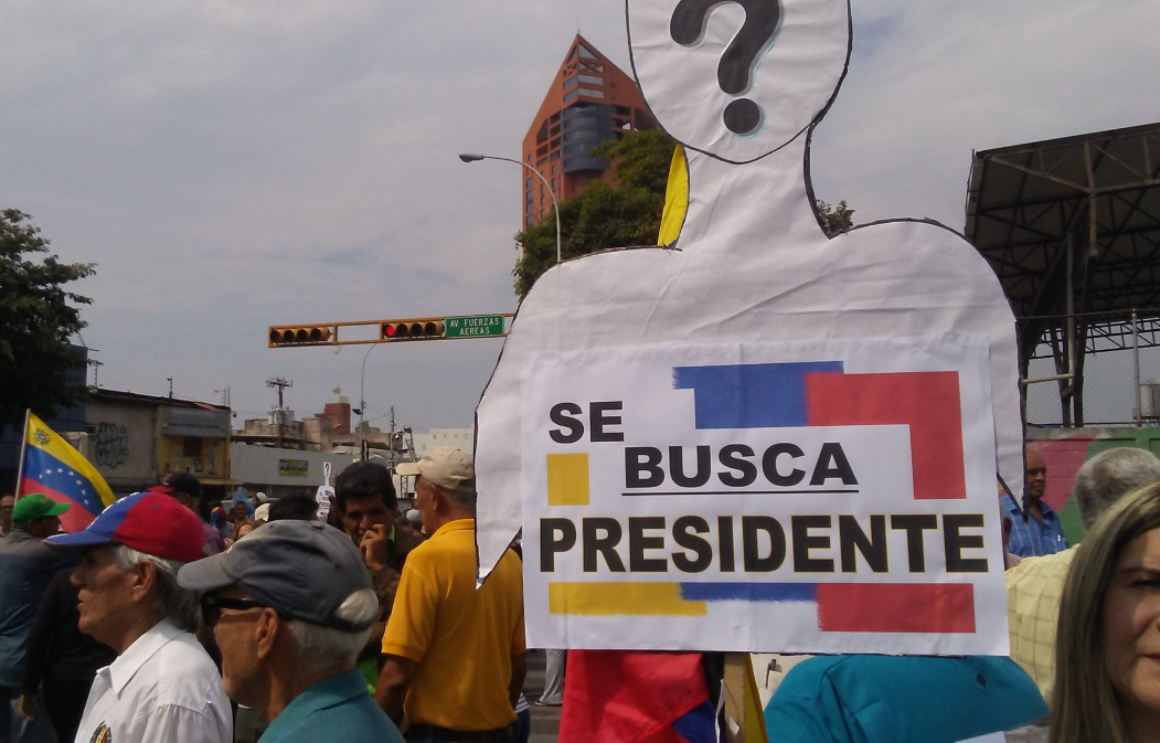 En Maracay se unieron a las protestas contra la usurpación del poder de Maduro #10Ene (Fotos y videos)