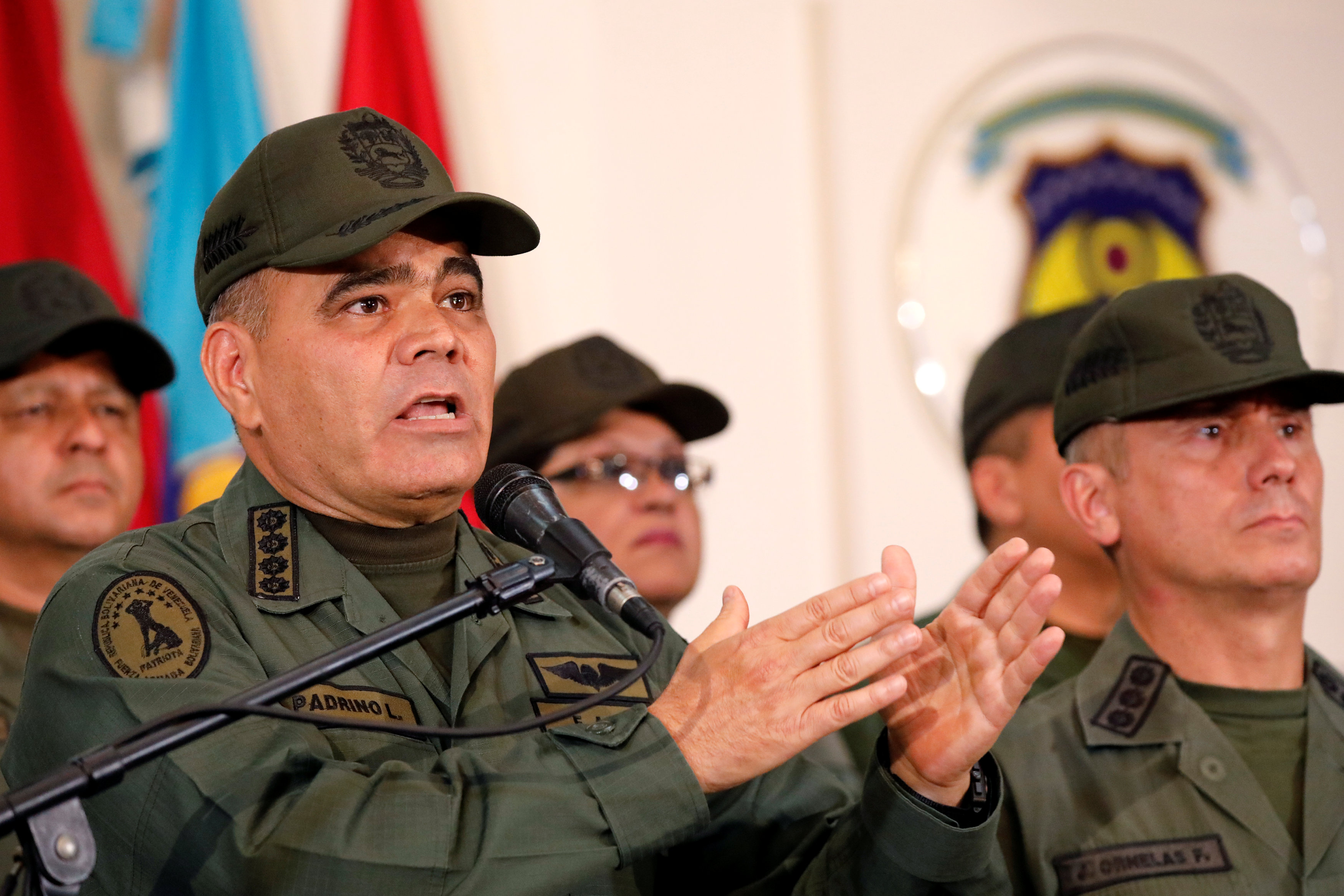 ¿Perdió la cuenta? Padrino López reconoce que más de 100 militares apoyan a Guaidó (VIDEO)