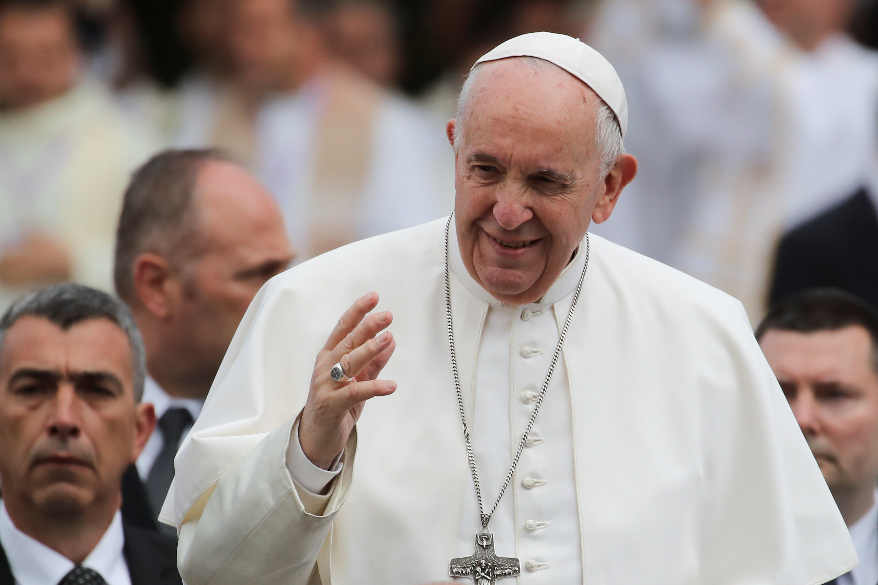 El Papa critica el diagnóstico prenatal y dice que el aborto no es la solución
