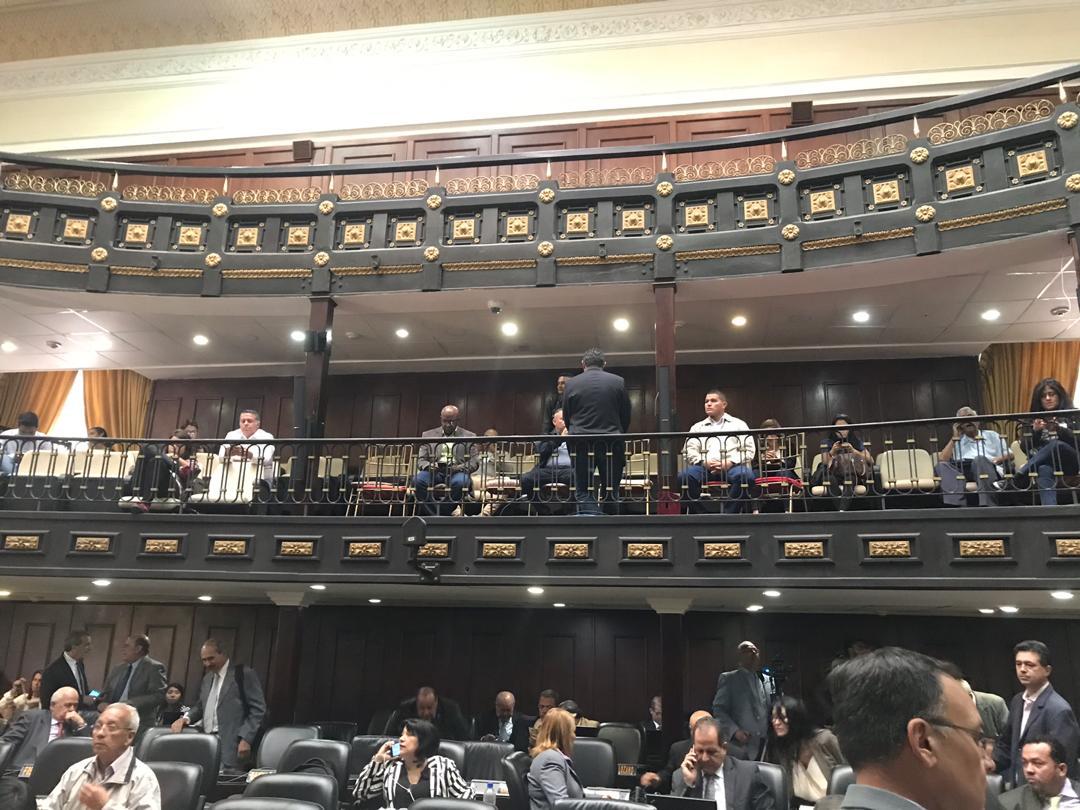 Así luce el palco de prensa desde el hemiciclo de la Asamblea Nacional #7May