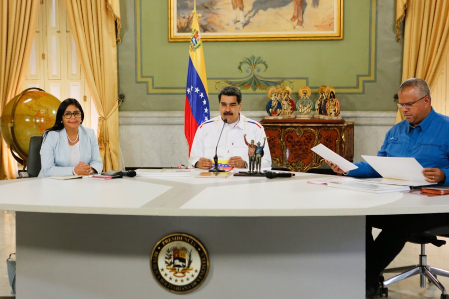 Maduro dice que Venezuela tiene las mayores reservas de diamante y níquel del mundo