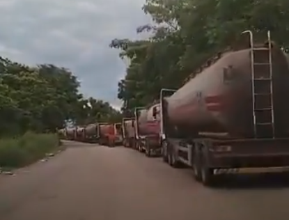 Hasta 15 gandolas de Pdvsa están siendo usadas para contrabandear gasolina en Táchira (video)