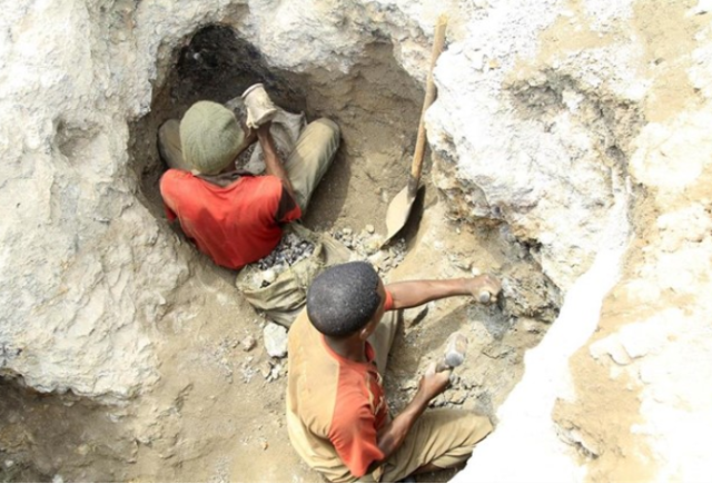 Mina de cobalto en el sur de República Democrática del CongoKENNY KATOMBE / REUTERS - Archivo