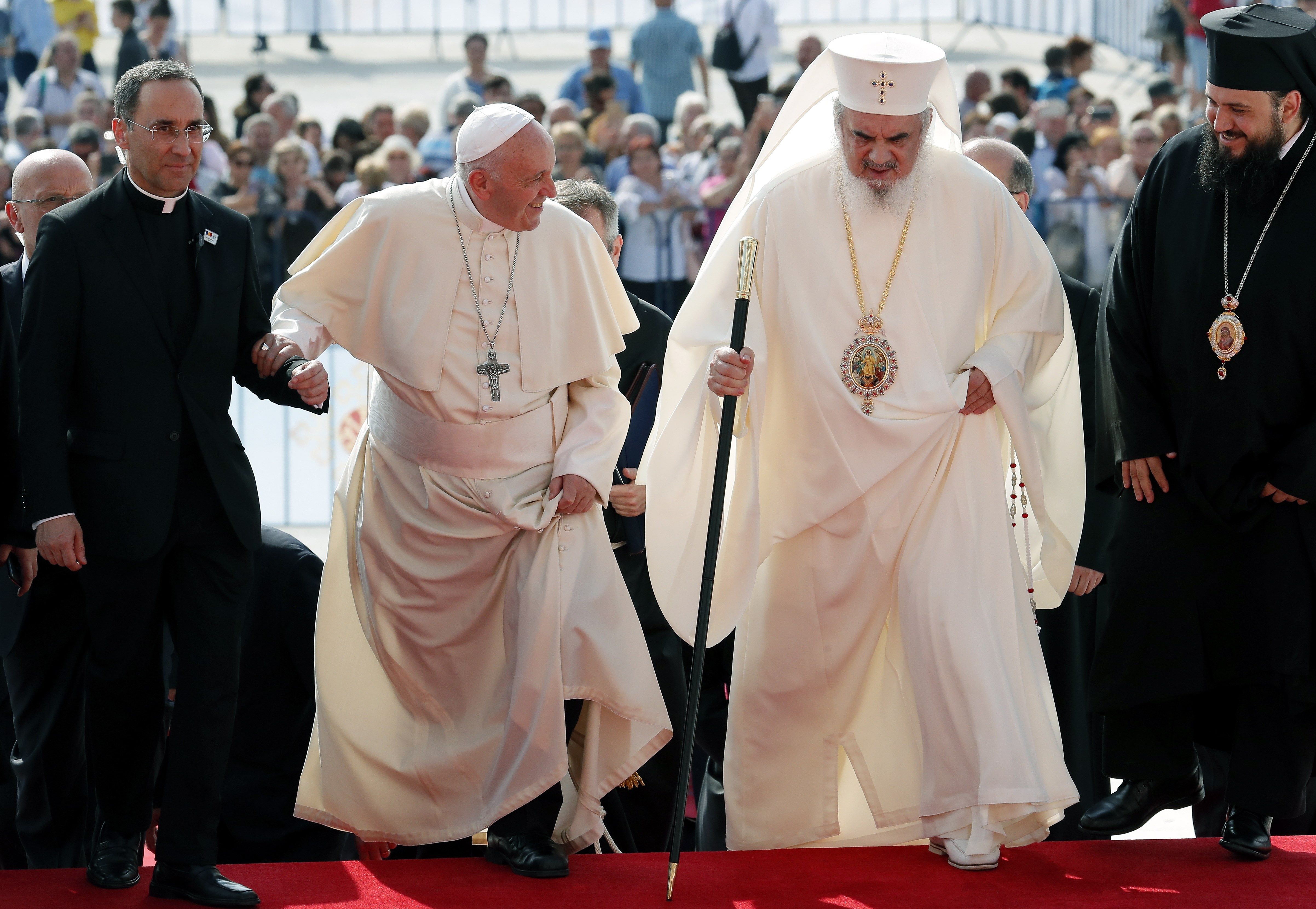 El Papa pide perdón a la comunidad gitana por su discriminación y maltrato