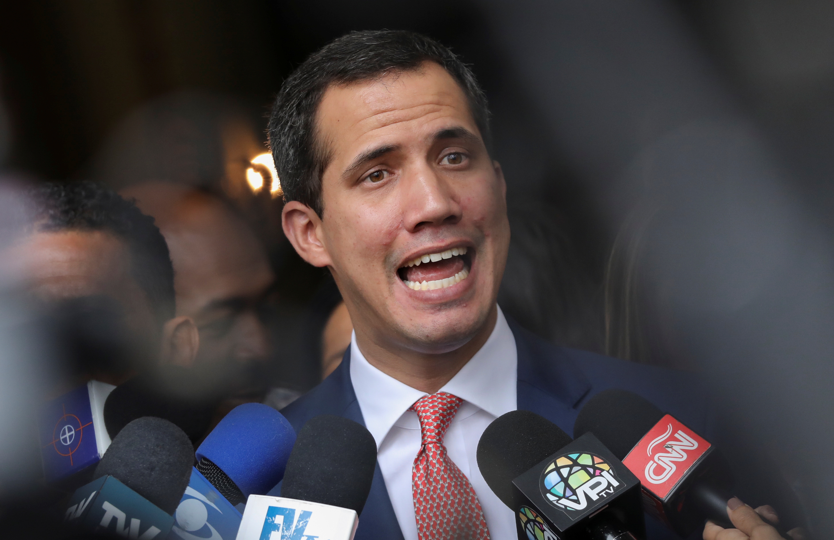 ¿Habrá otra ronda de negociaciones? Guaidó disipa las dudas (VIDEO)