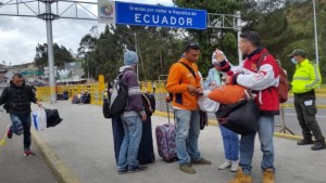 Advierten de incremento de venezolanos en paso fronterizo hacia Ecuador