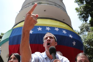 “Para ser opositores, primero hay que hacer oposición”, le dijo Guaidó a mini partidos
