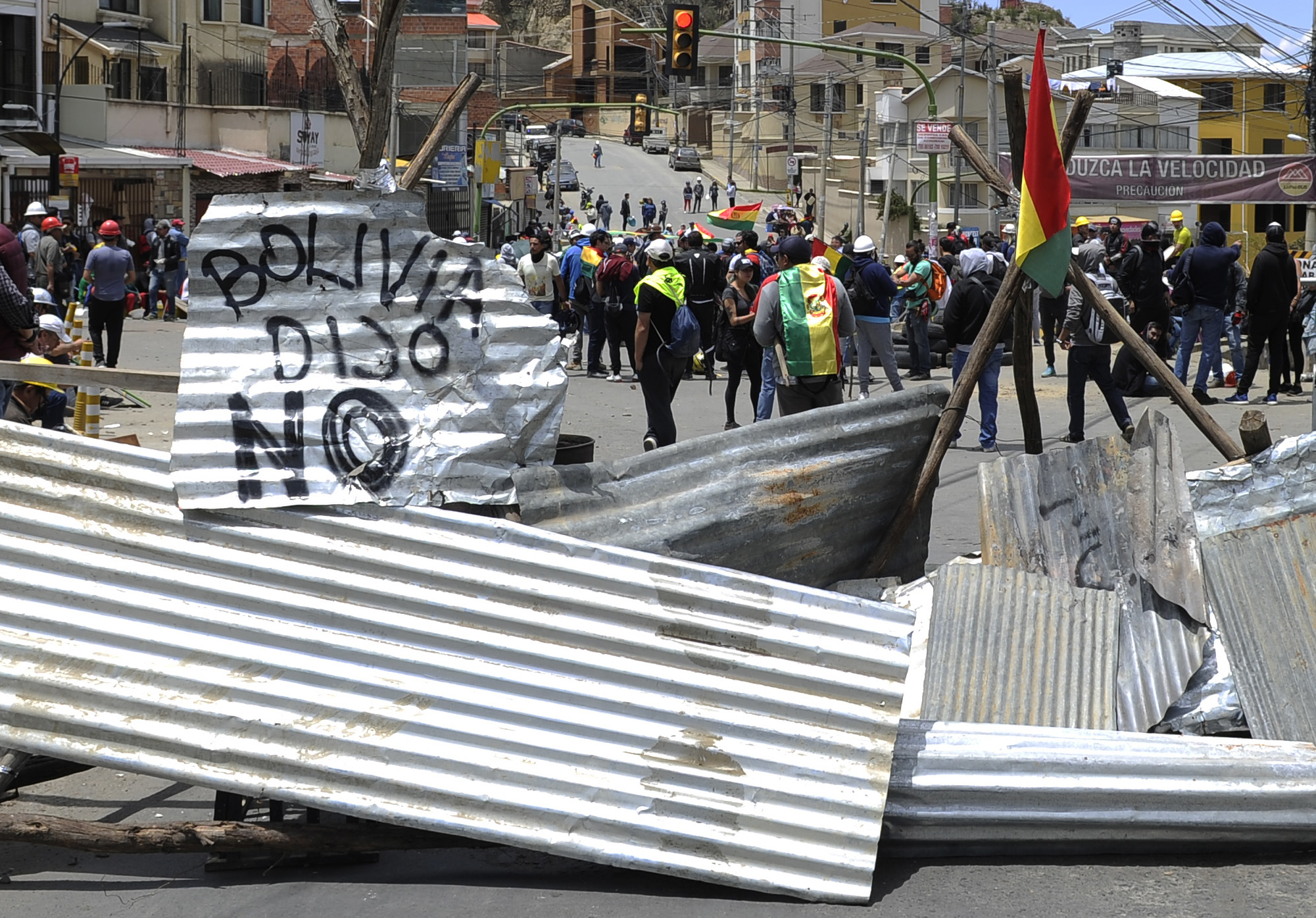 Escalan protestas en Bolivia por cuestionado triunfo electoral de Morales