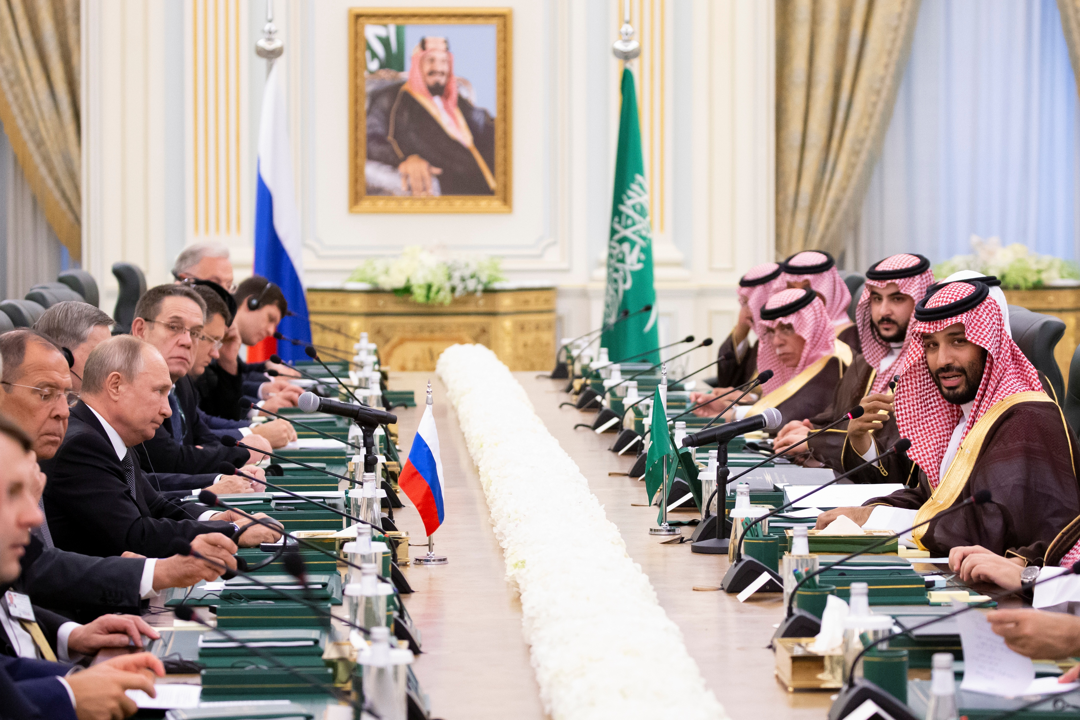 Arabia Saudita y Rusia firmaron la carta de cooperación Opep+