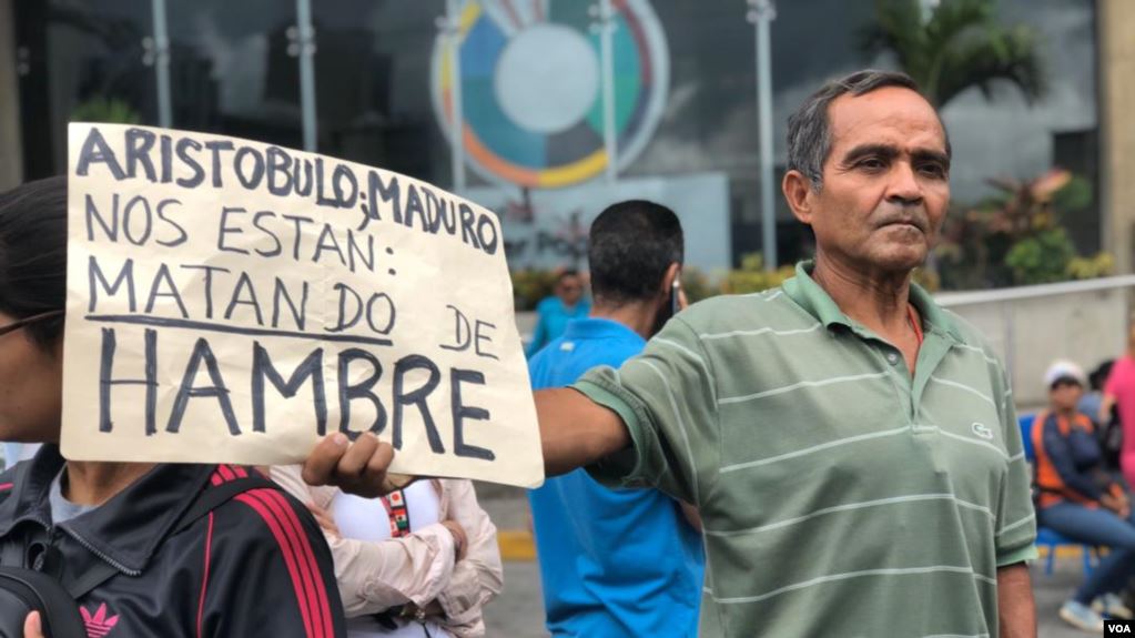 Los docentes venezolanos preparan una gran movilización nacional para el Día del Maestro
