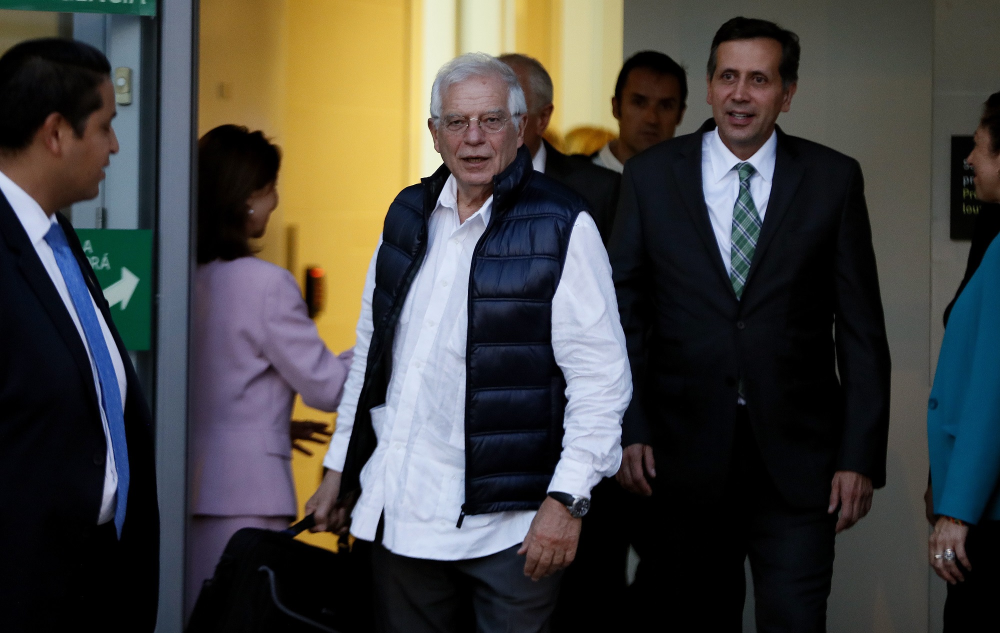 Borrell llega a Colombia con el ojo puesto en la crisis migratoria de Venezuela (Fotos)