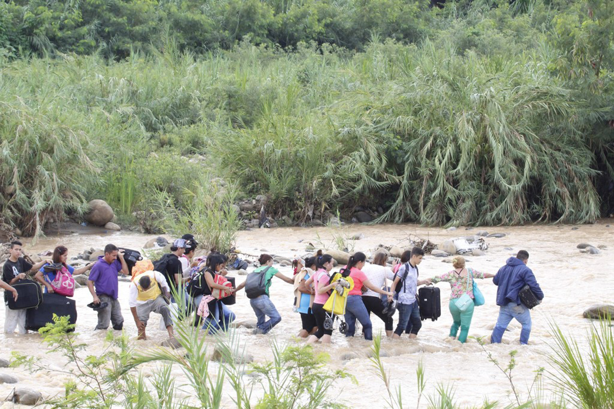Régimen de Maduro imputó a 209 connacionales por violar pasos fronterizos en Táchira