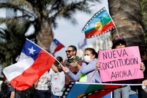 ¿Por qué Chile todavía tiene una Constitución heredada de la dictadura?