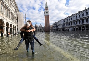 Venecia sufre su peor inundación desde 1966 (FOTOS)