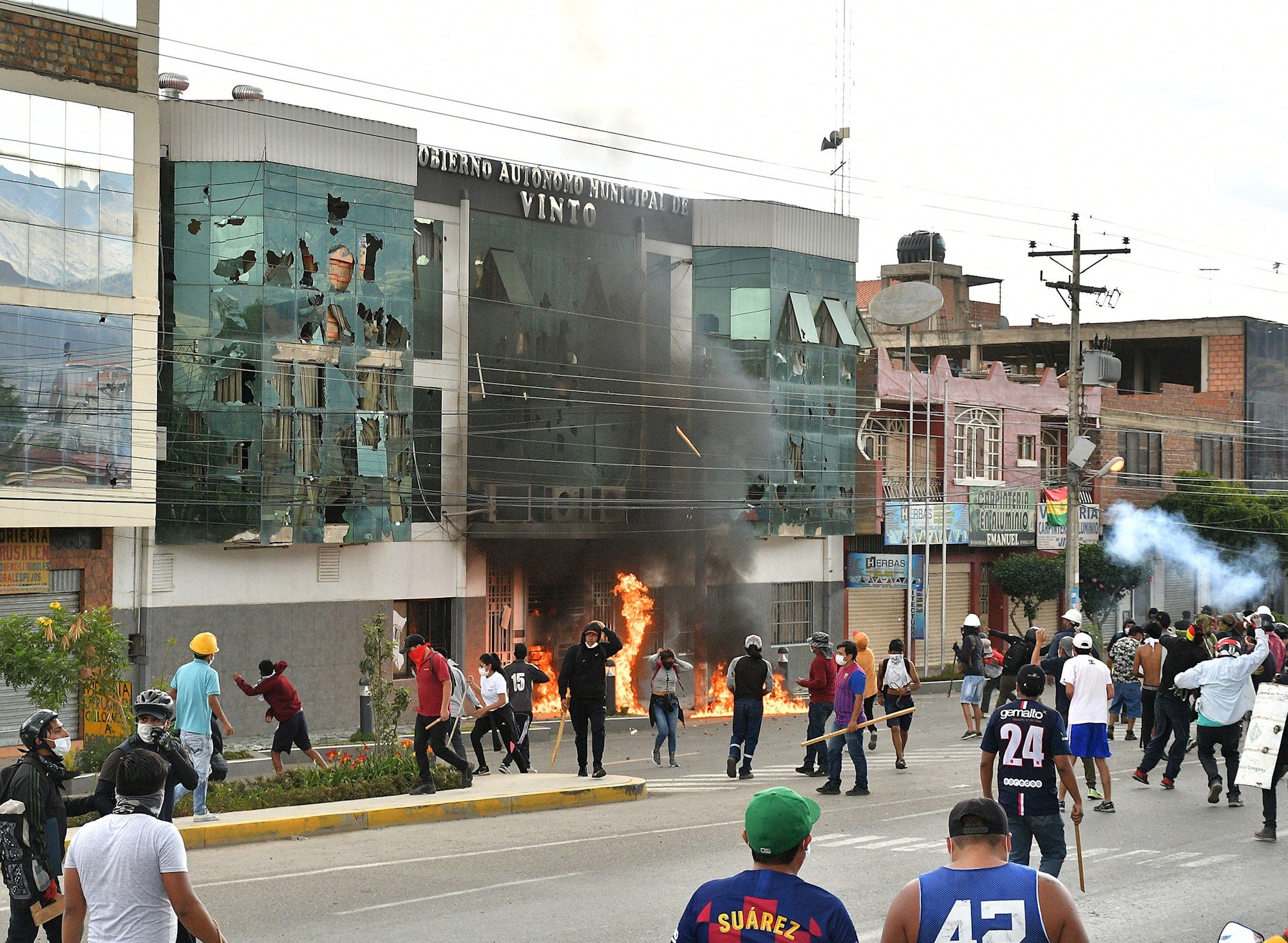 Una ola de violencia deja el tercer fallecido en la crisis que sufre Bolivia