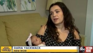 Mujer dio a luz sin saber que estaba embarazada en Florida