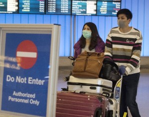 Israel ordena cuarentena para pasajeros procedentes de Francia, Alemania, España, Suiza y Austria