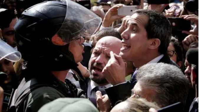 ALnavío: Juan Guaidó desafía el liderazgo militar del general Vladimir Padrino López