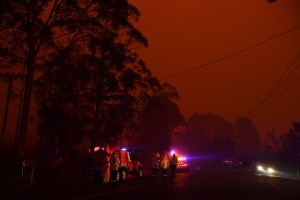 Arrestan a 24 personas por provocar incendios en Australia