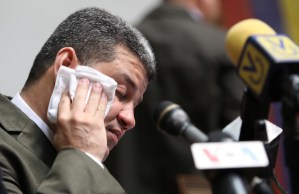 El fraude continúa… Luis Parra, sin ser “electo”, sería adjudicado por el CNE írrito