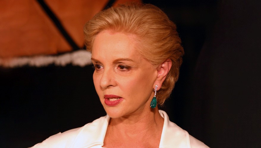 Carolina Herrera te enseña las prendas básicas que toda mujer debe tener antes de los 30