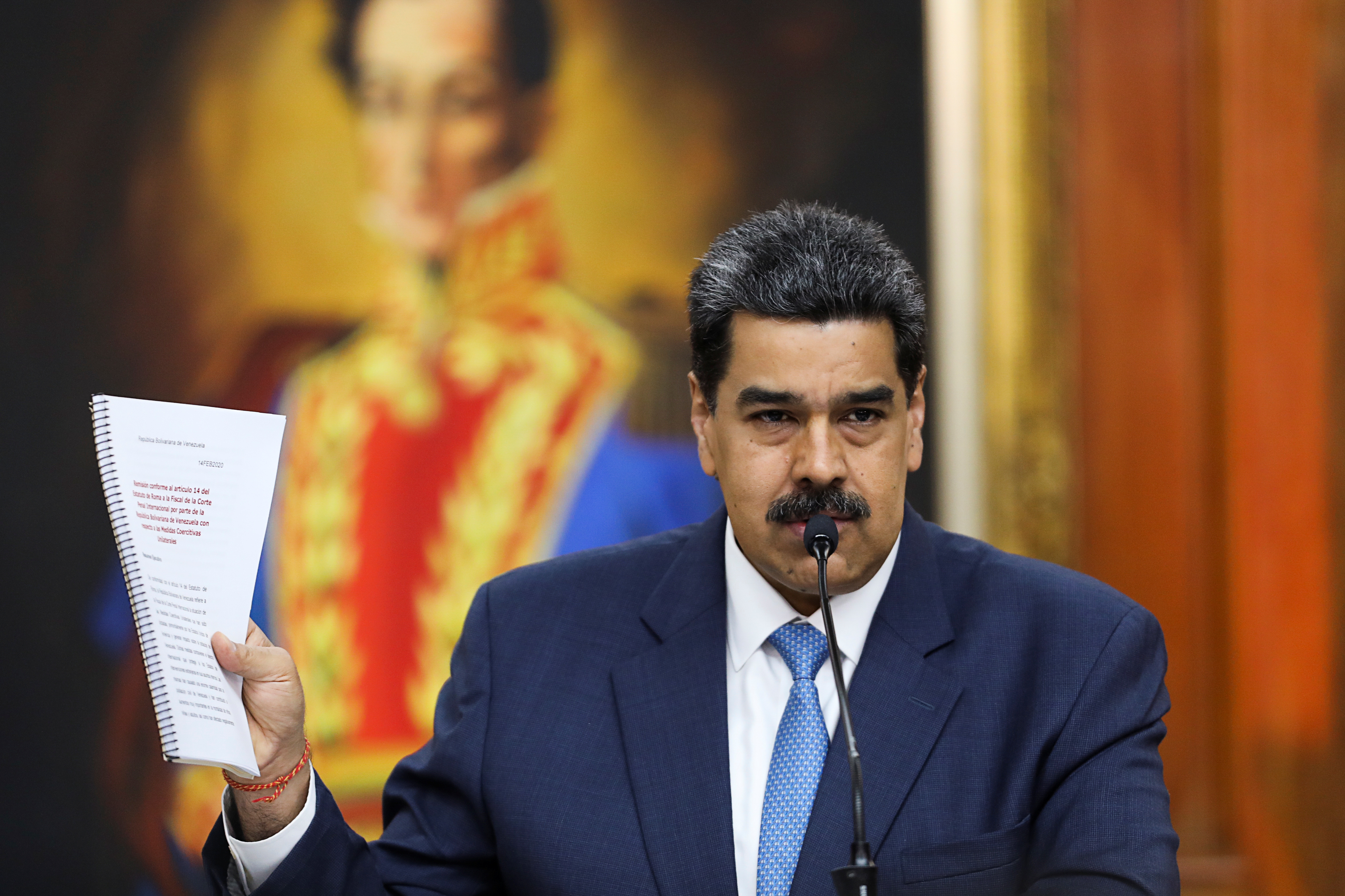 Nicolás Maduro y su amenaza de cruzar la última línea roja