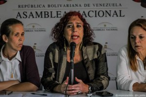 Tamara Adrián denunció sistema homofóbico implantado por el régimen de Maduro