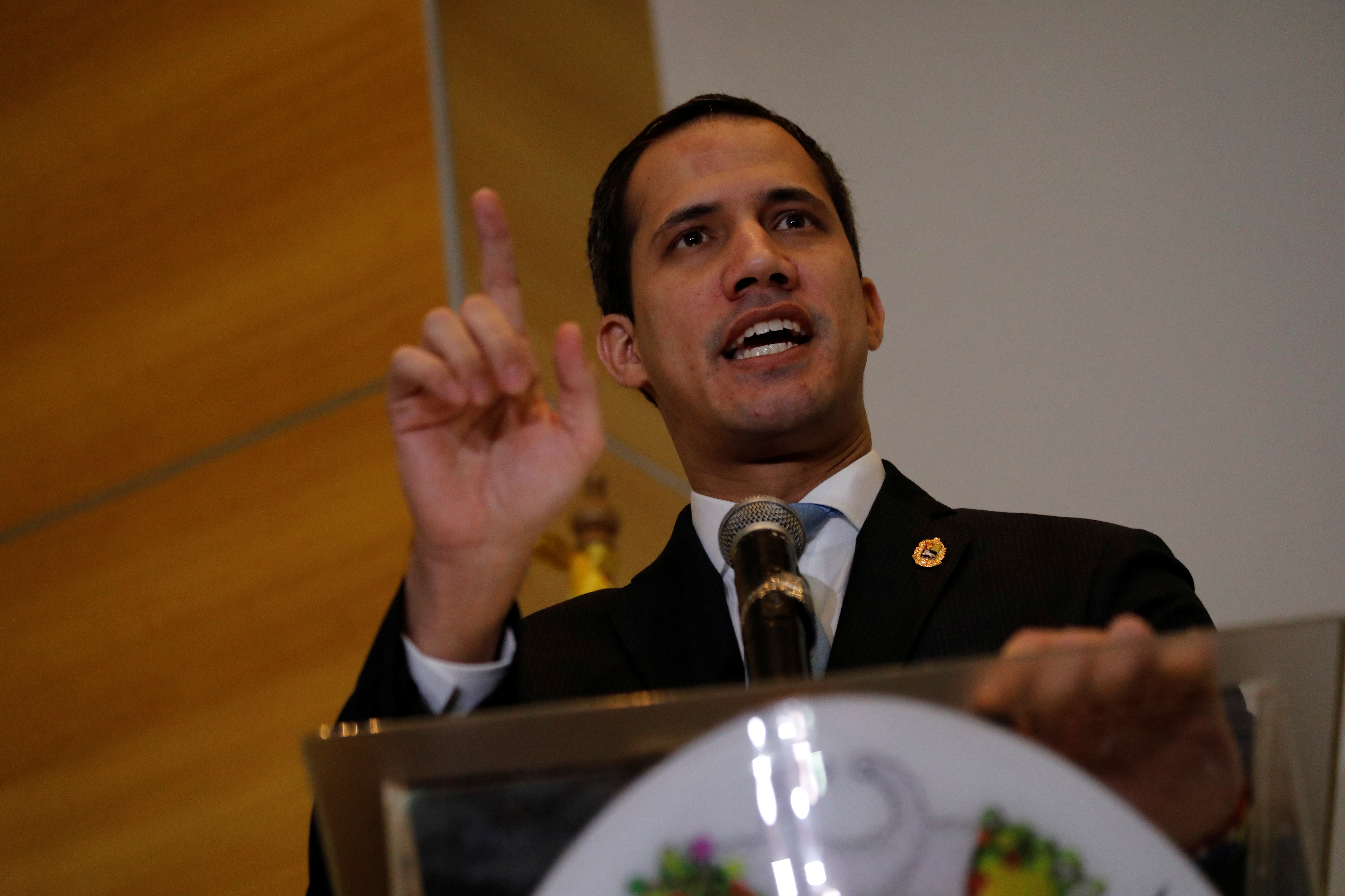 “Debe prevalecer la vida de quienes nunca debieron estar presos”, advirtió Guaidó