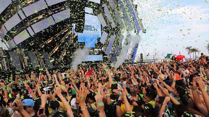 El Ultra Music Festival continuará, a pesar de las preocupaciones por el coronavirus, dice el alcalde de Miami-Dade